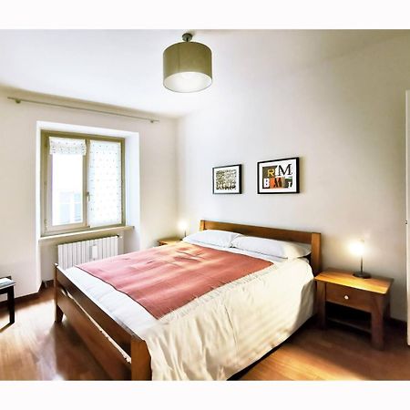 Due Dei Mille. Incantevole Casa In Centro Ad Alba Buitenkant foto